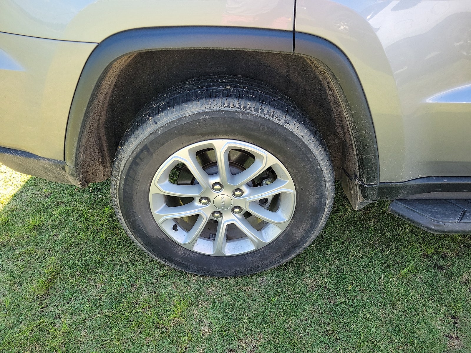 2021 Jeep Grand Cherokee Laredo E