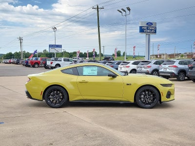 2025 Ford Mustang GT Premium Fastback