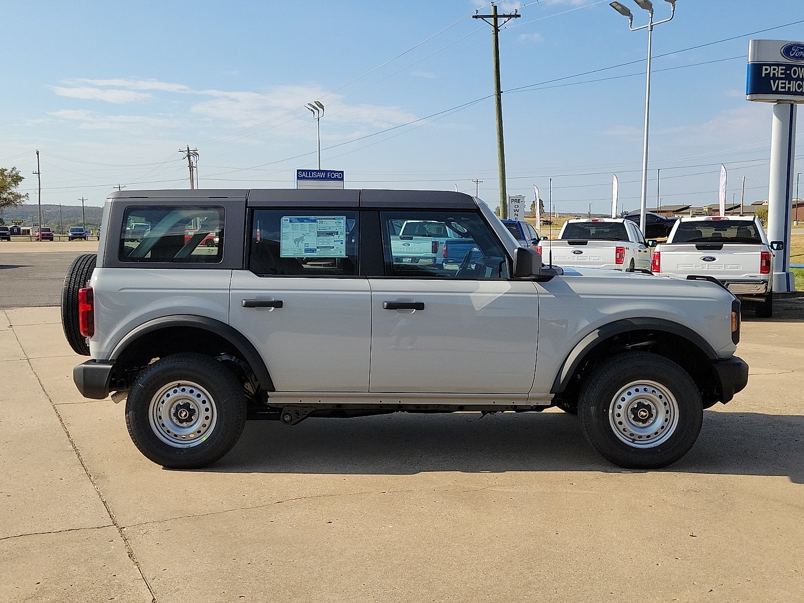 2026 Ford Bronco Base