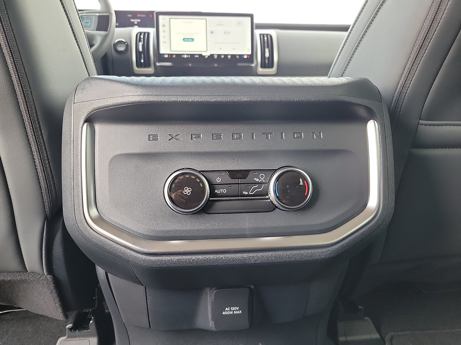 2027 Ford Expedition MAX Active
