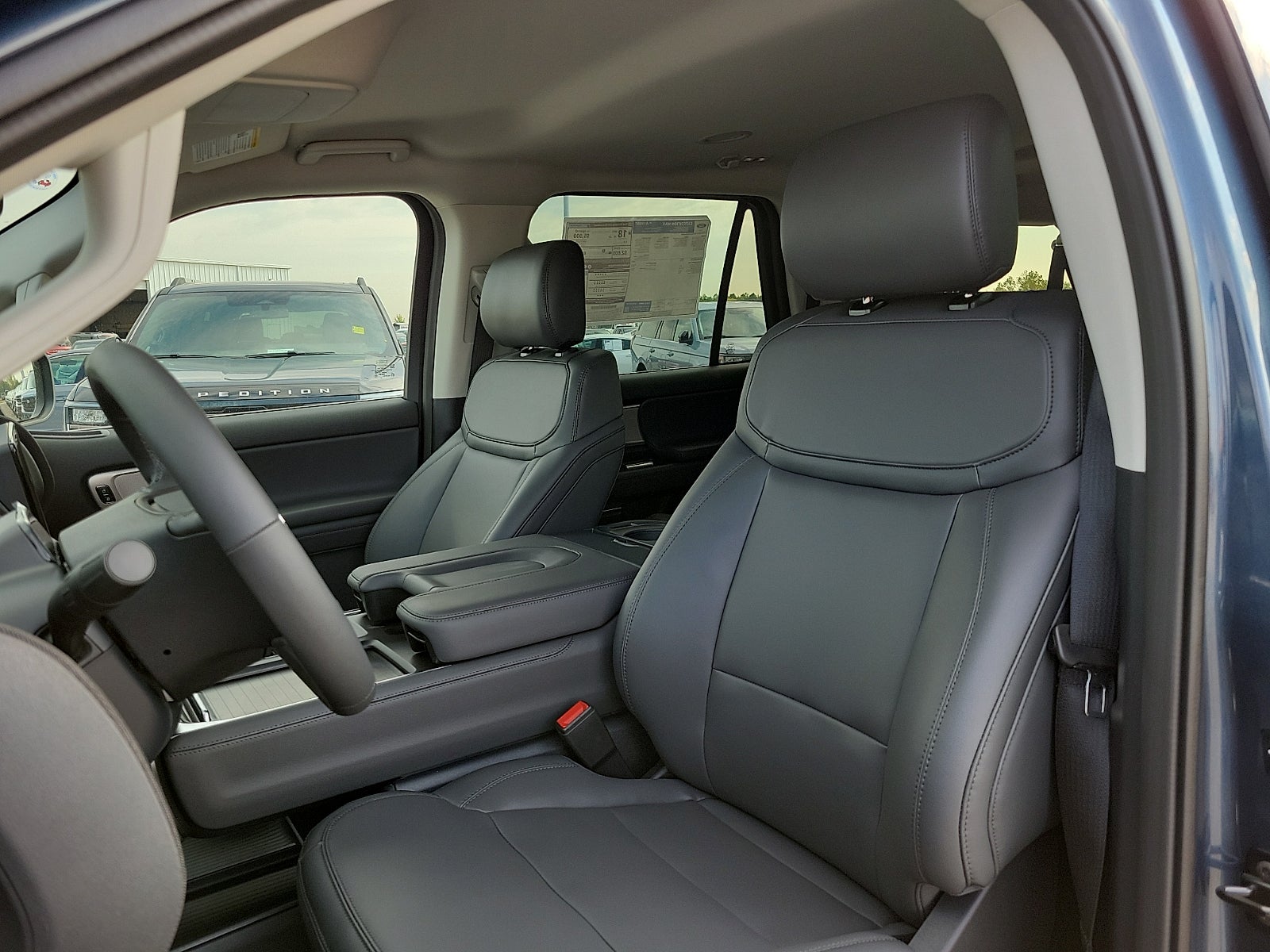 2027 Ford Expedition MAX Active