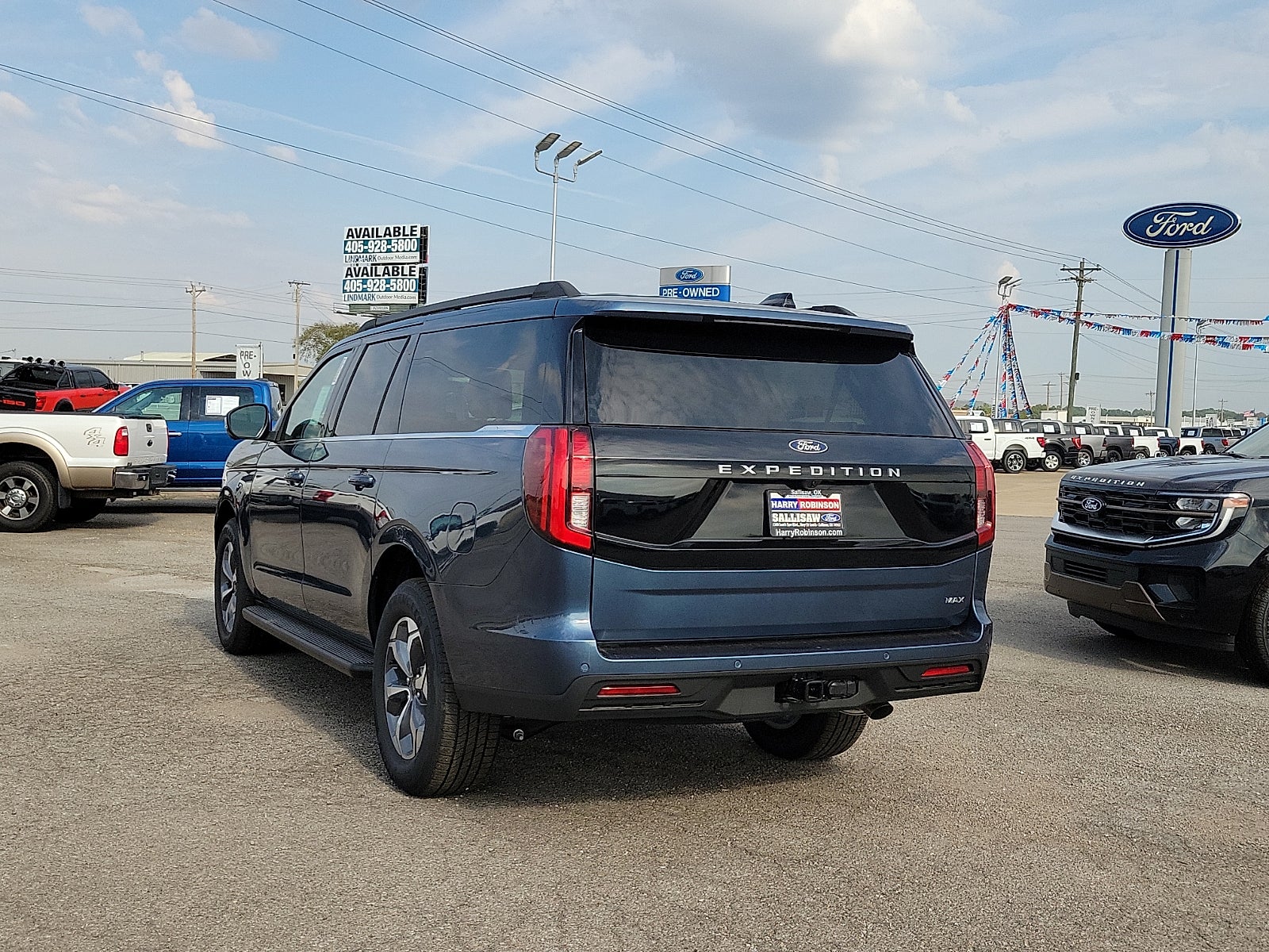 2027 Ford Expedition MAX Active