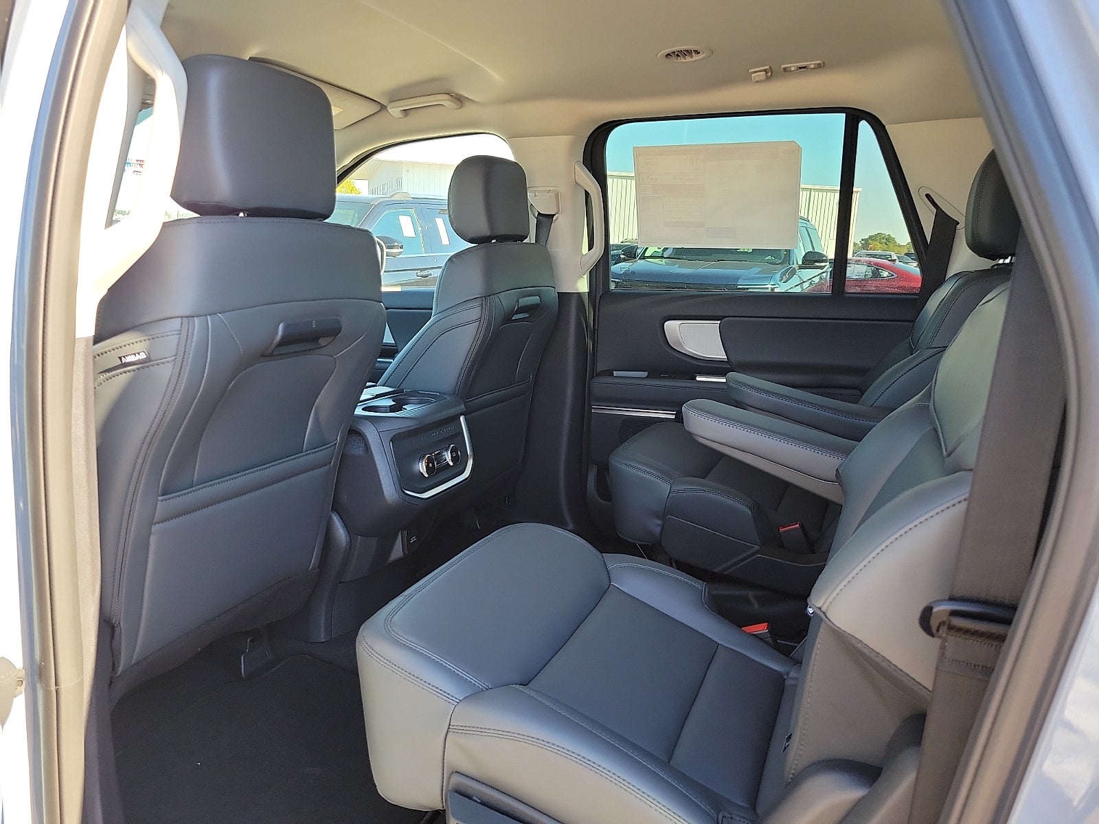 2027 Ford Expedition MAX Active