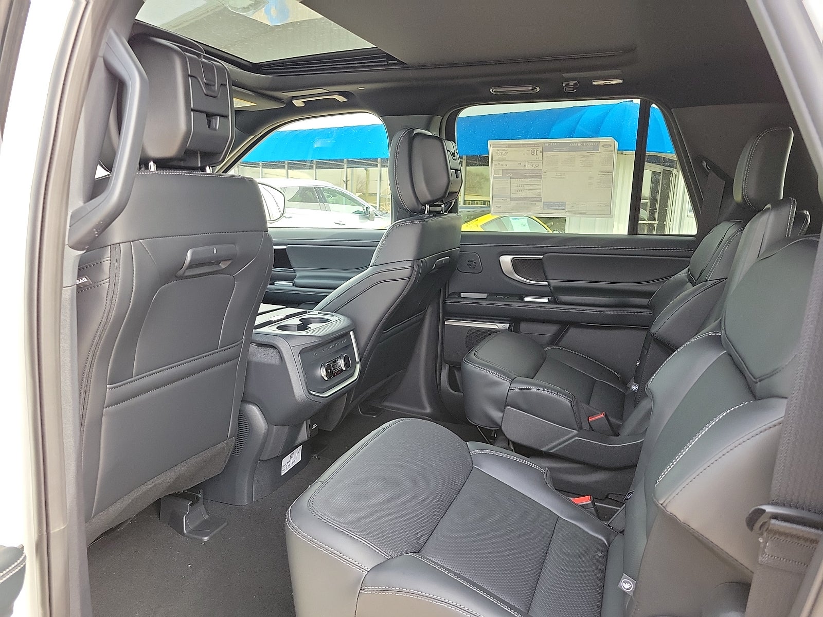 2026 Ford Expedition MAX Platinum®