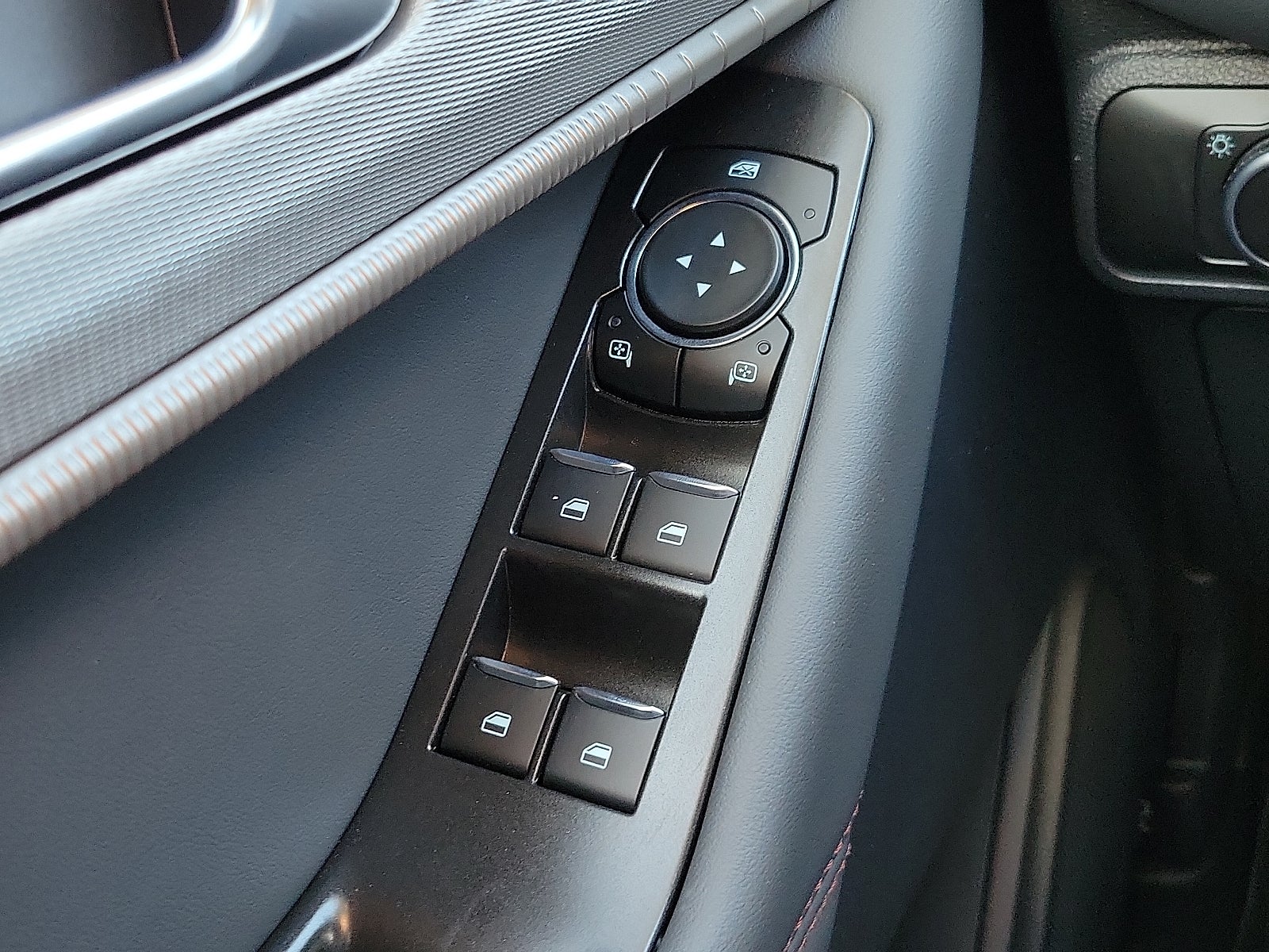 2026 Ford Explorer Active 100A