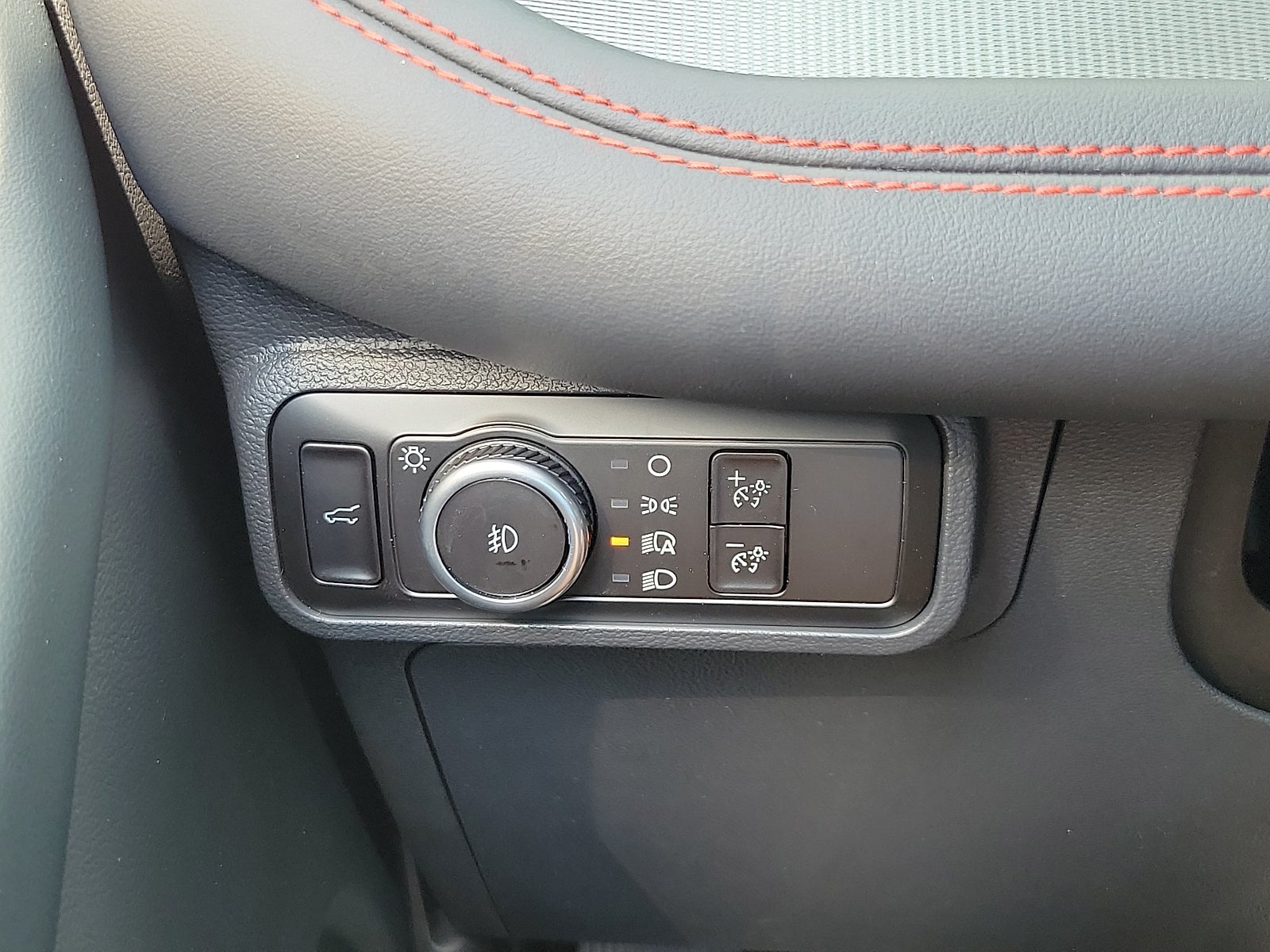 2027 Ford Explorer 4-Door 4DR 4WD ST-LINE