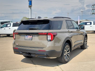 2027 Ford Explorer 4-Door 4DR 4WD ST-LINE