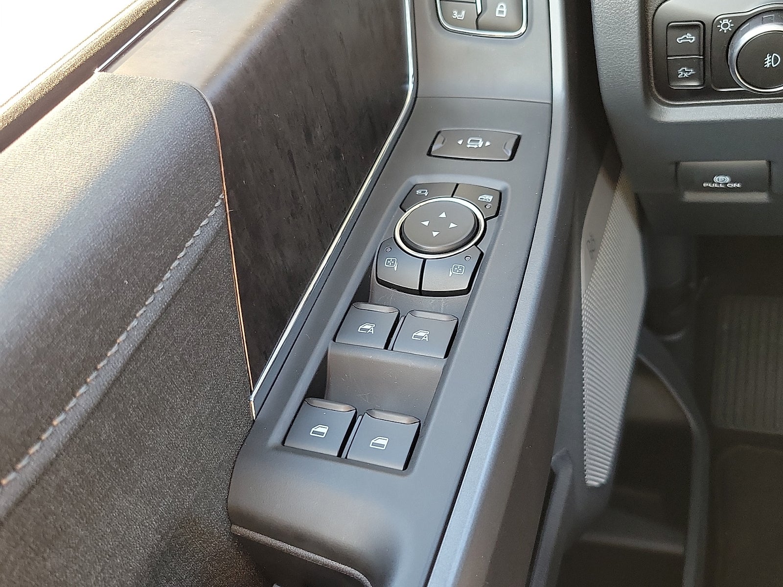 2027 Ford Super Duty F-250® Lariat®