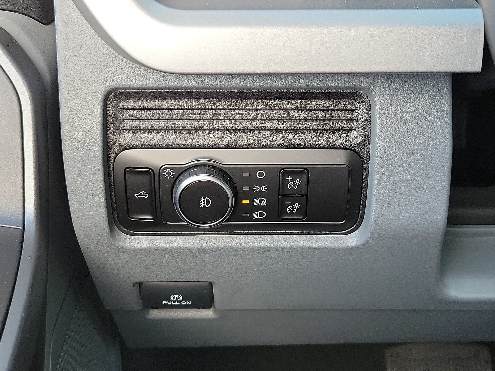 2025 Ford Super Duty F-250® XL