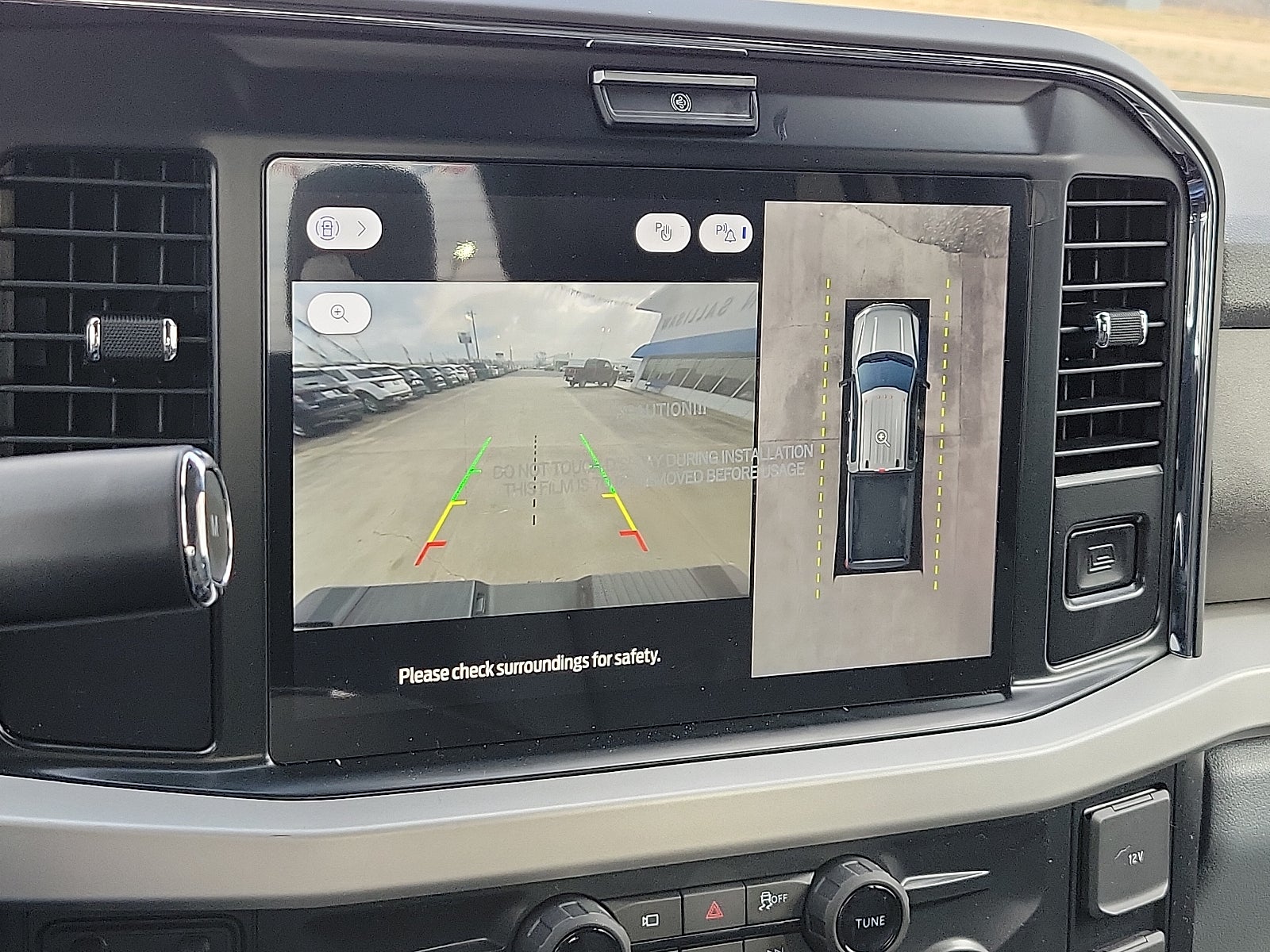 2026 Ford Super Duty F-350® XLT