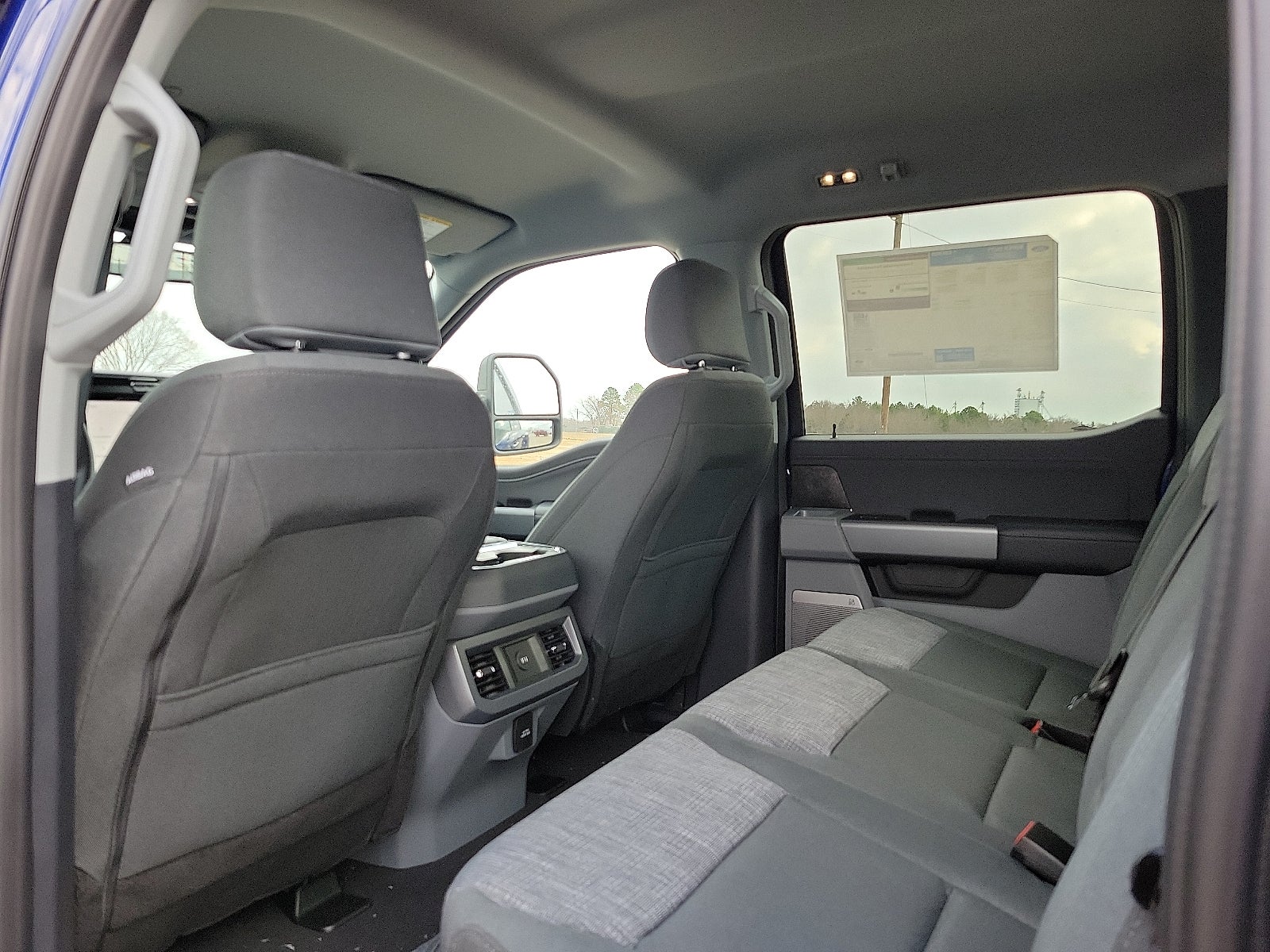 2026 Ford Super Duty F-350® XLT