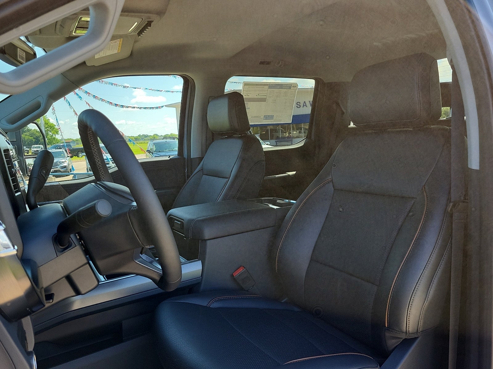2026 Ford Super Duty F-350® Lariat®