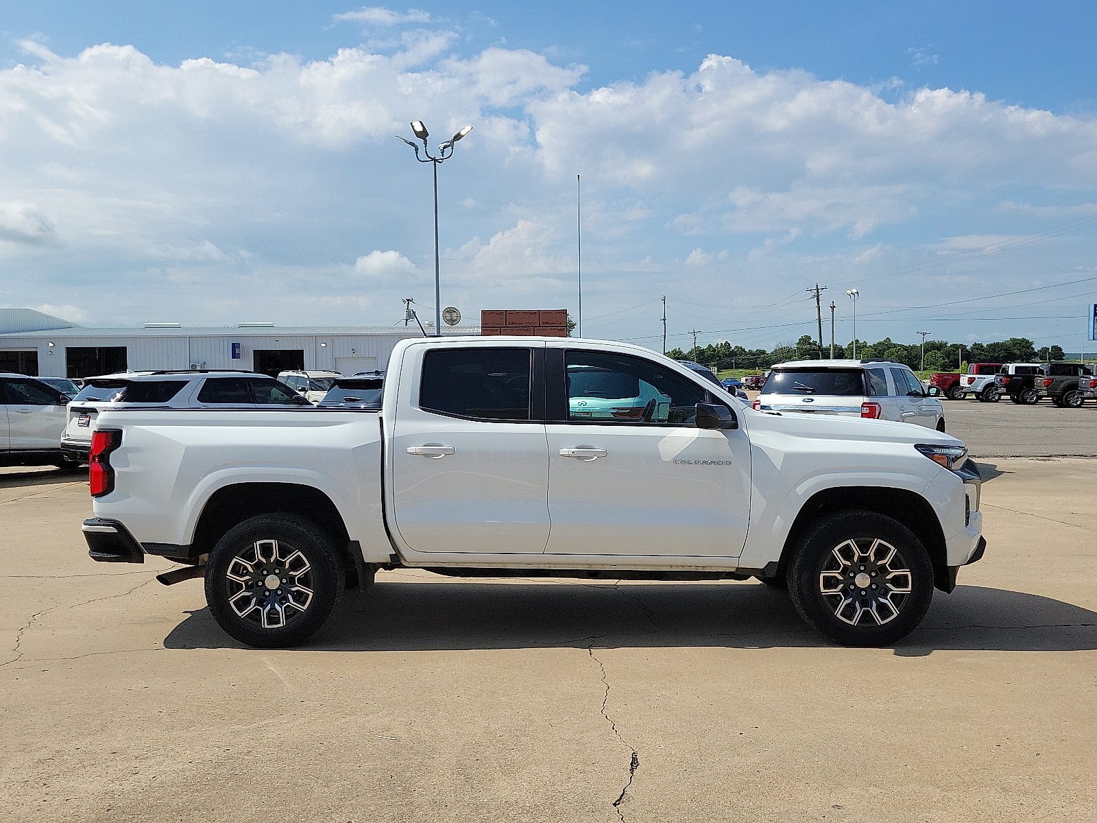 2023 Chevrolet Colorado 2WD LT