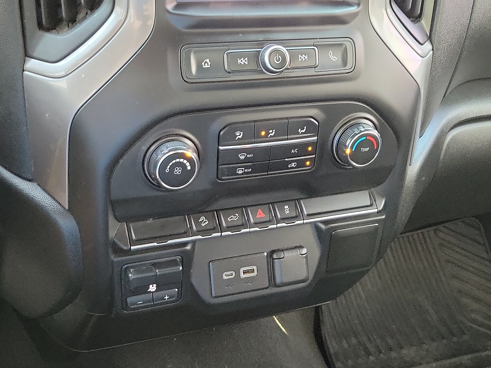 2021 Chevrolet Silverado 1500 Custom Trail Boss