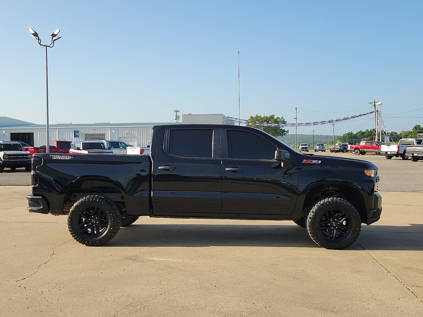 2021 Chevrolet Silverado 1500 Custom Trail Boss