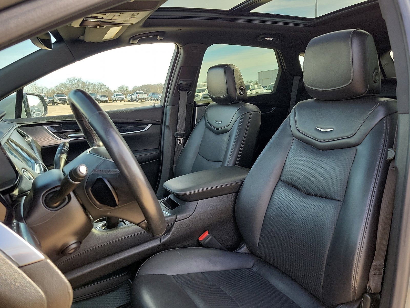 2023 Cadillac XT5 FWD Premium Luxury