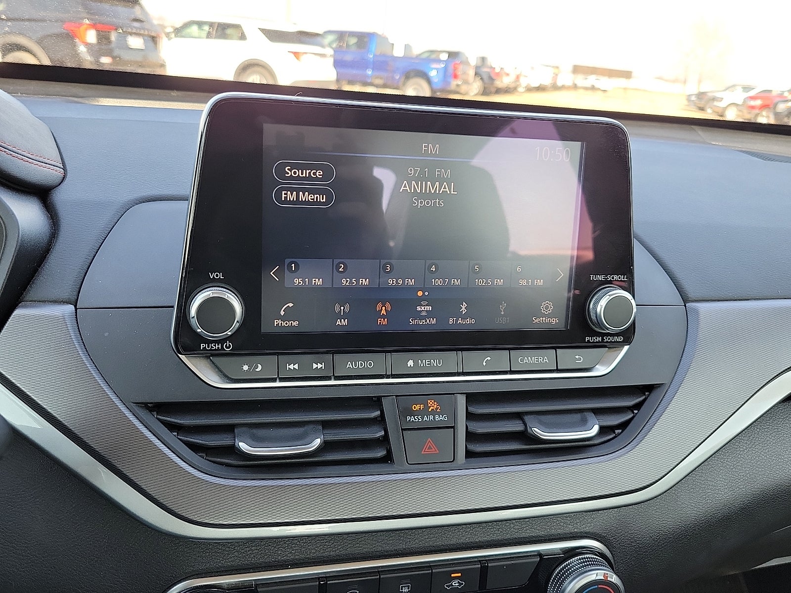 2024 Nissan Altima 2.5 SR