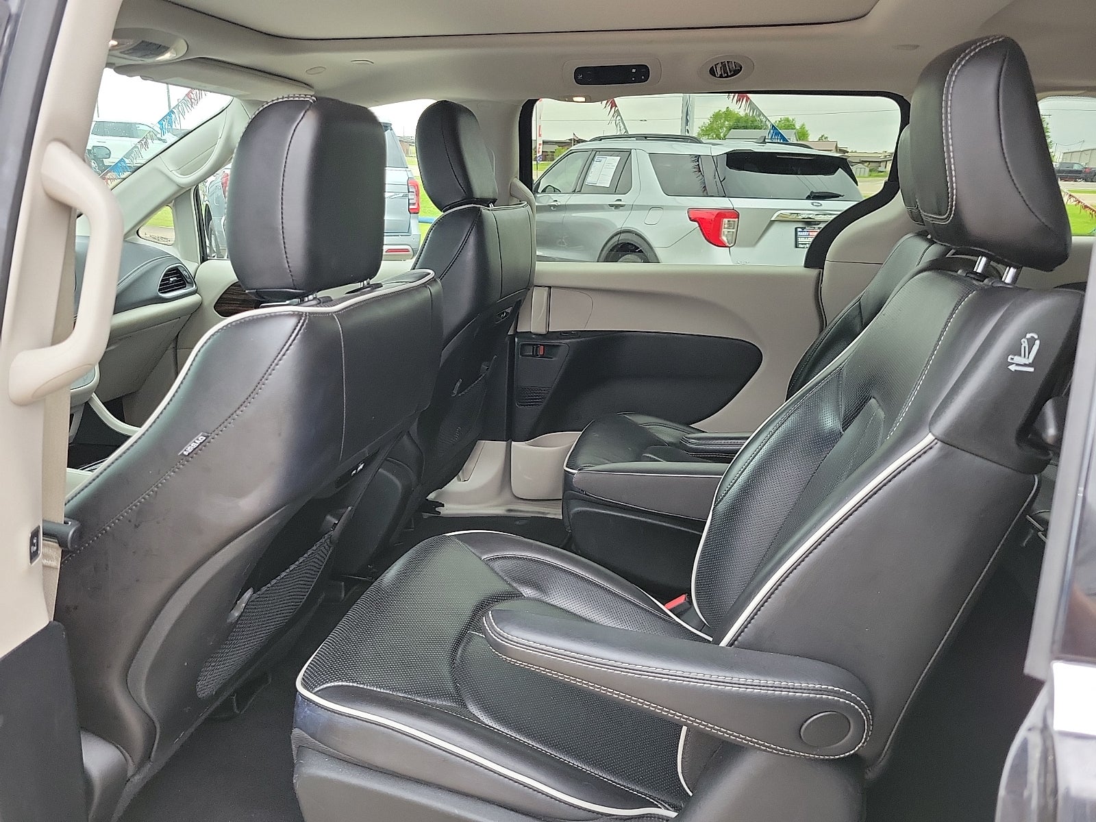 2023 Chrysler Pacifica Hybrid Hybrid Limited