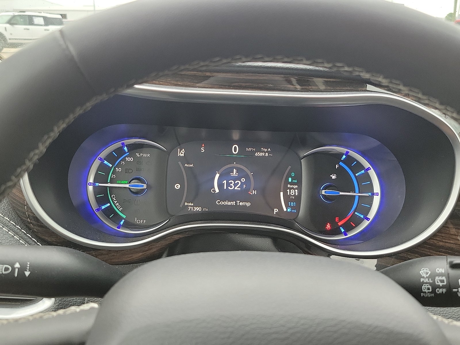 2023 Chrysler Pacifica Hybrid Hybrid Limited