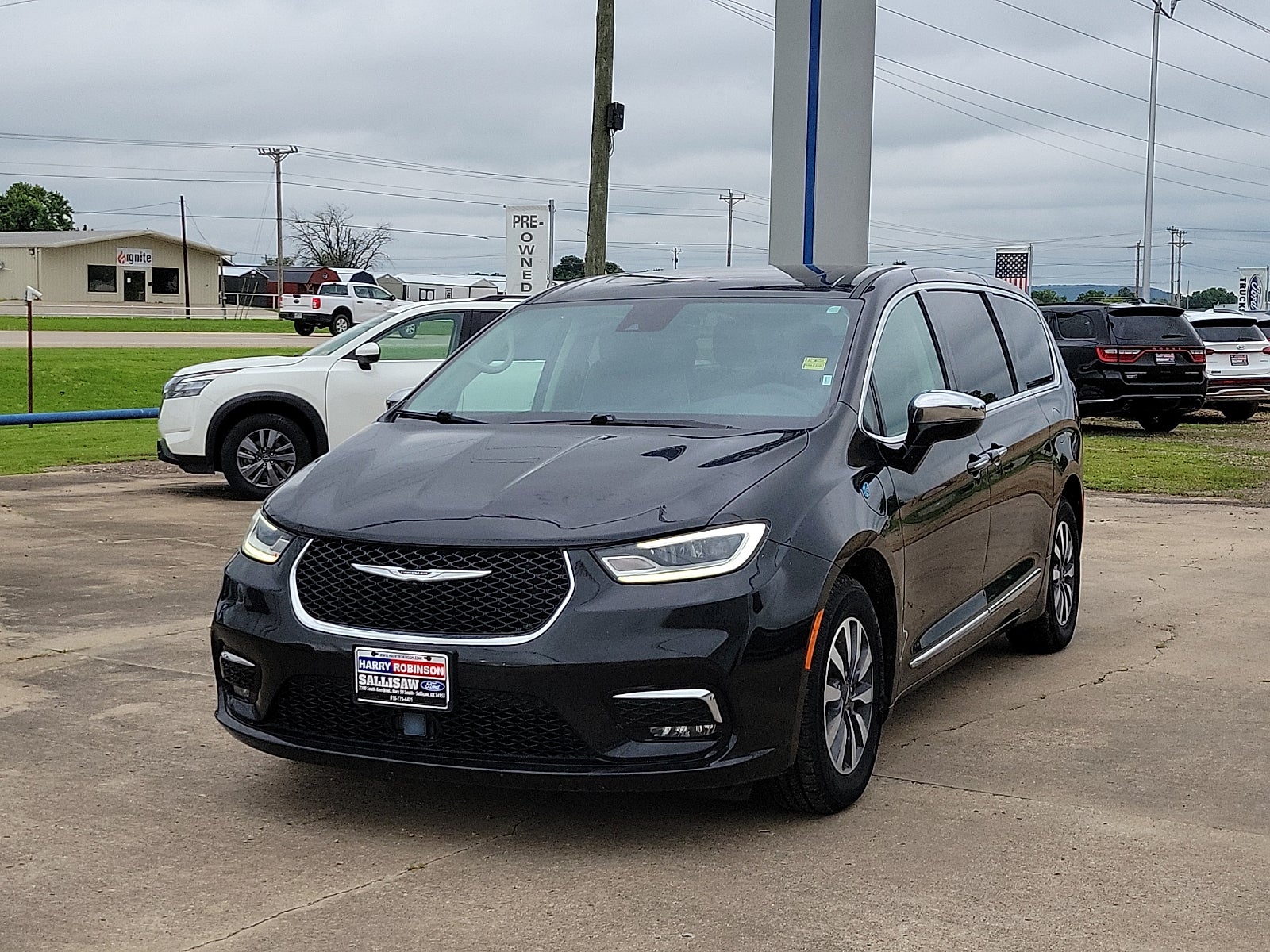 2023 Chrysler Pacifica Hybrid Hybrid Limited