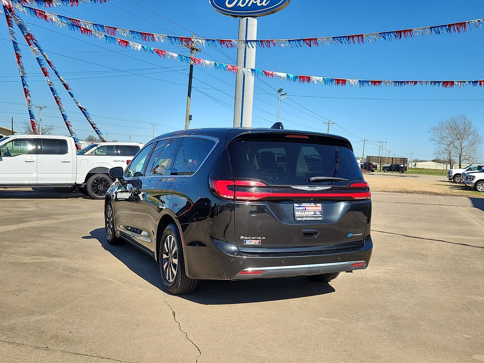 2023 Chrysler Pacifica Hybrid Hybrid Limited