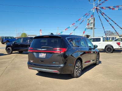 2023 Chrysler Pacifica Hybrid Hybrid Limited