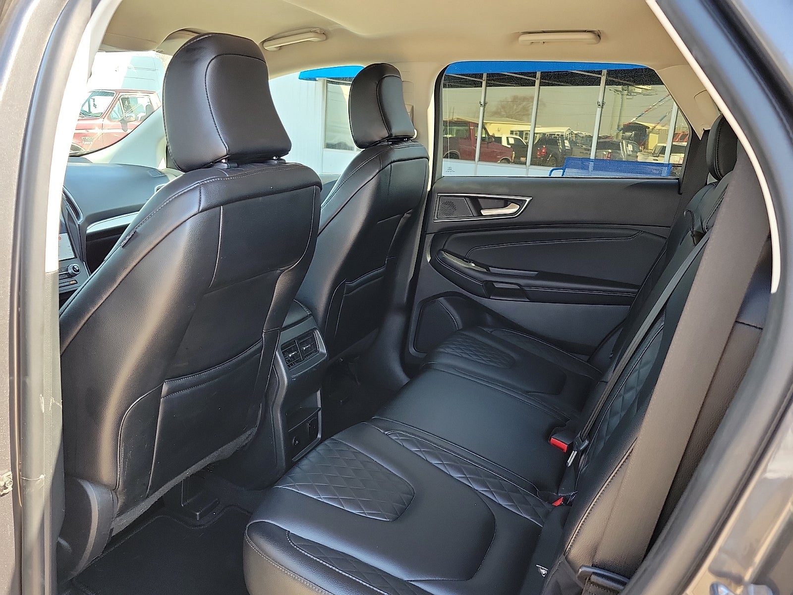 2023 Ford Edge Titanium