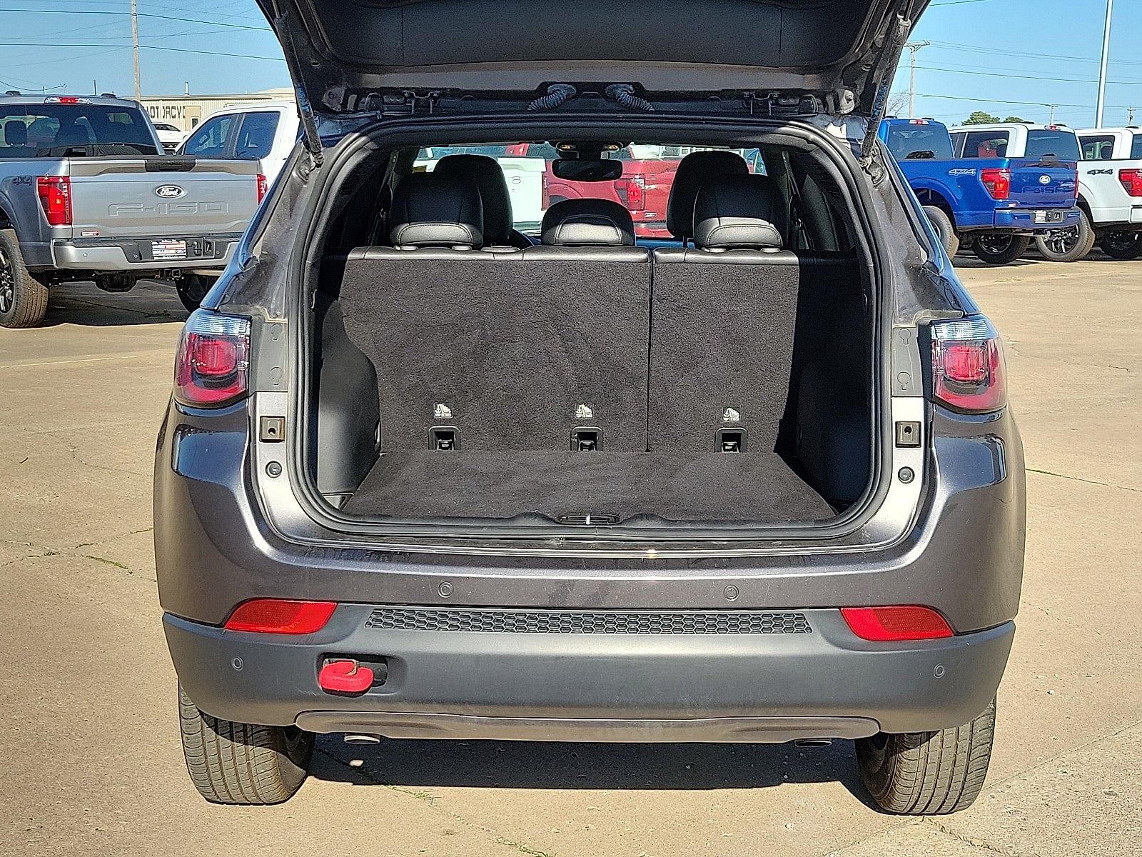 2023 Jeep Compass Trailhawk