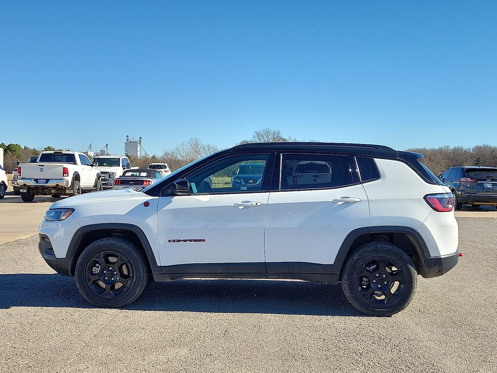 2024 Jeep Compass Trailhawk