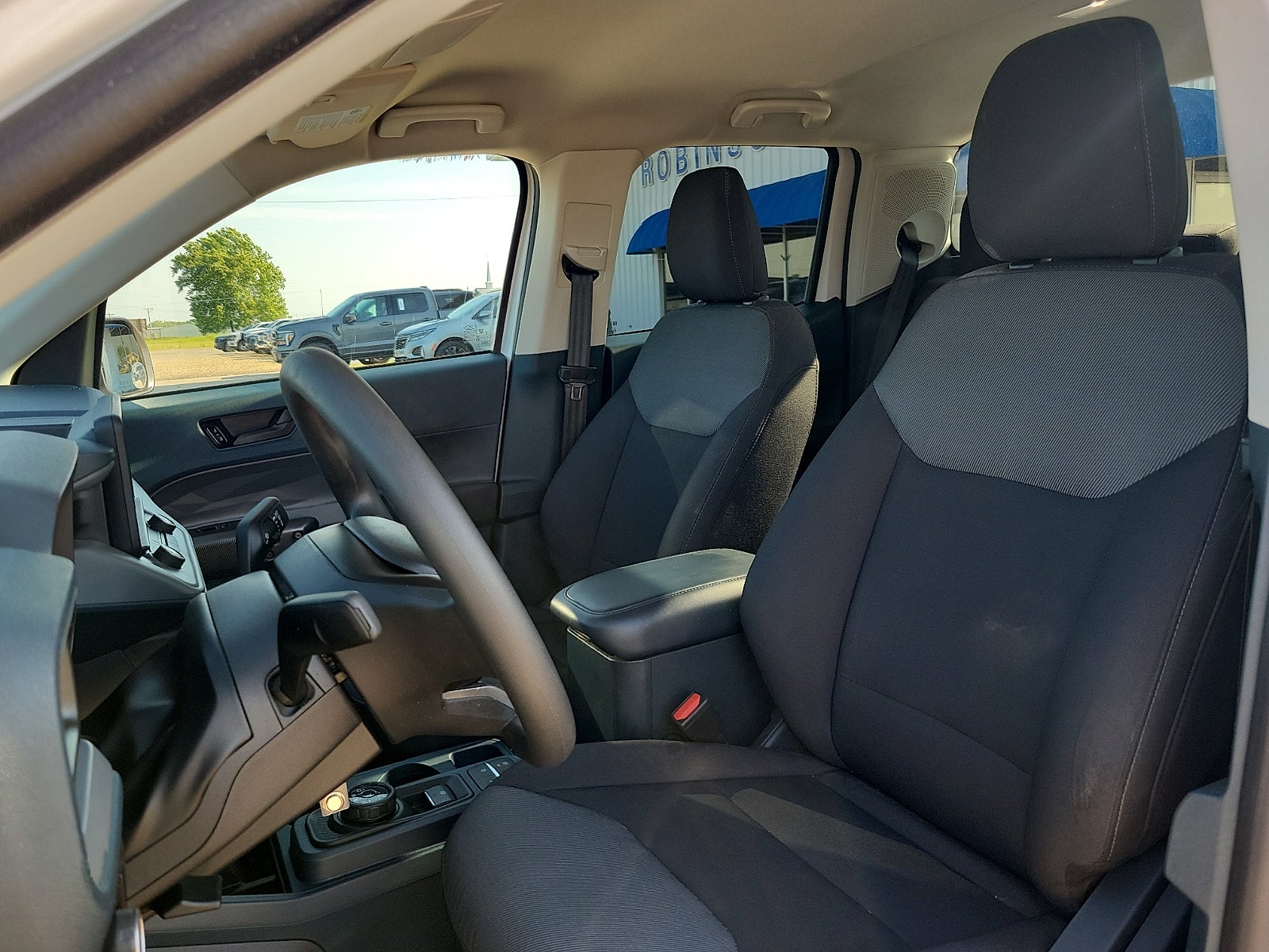 2023 Ford Maverick XL