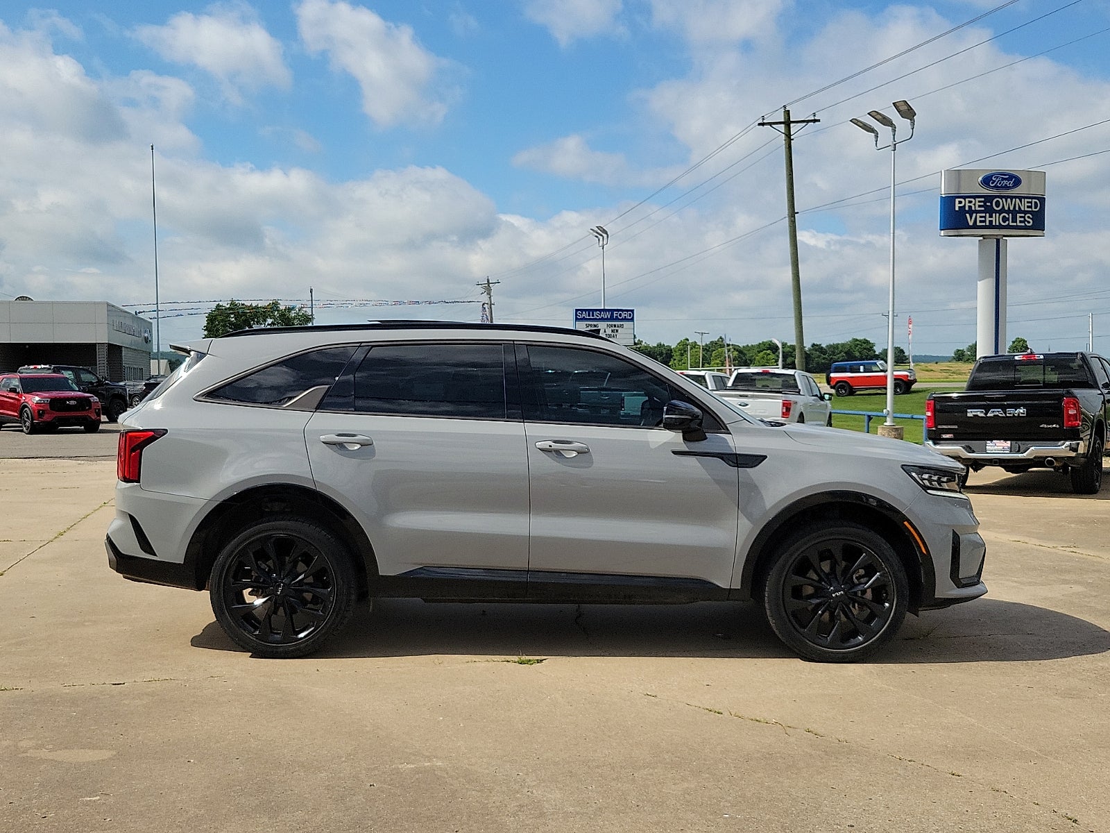 2022 Kia Sorento SX