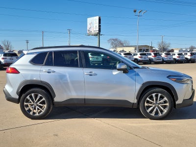 2023 Toyota Corolla Cross XLE