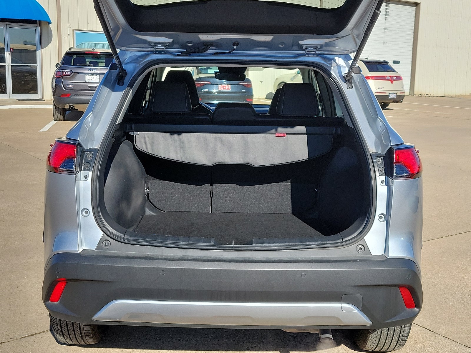 2023 Toyota Corolla Cross XLE