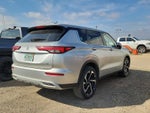 2024 Mitsubishi Outlander Base