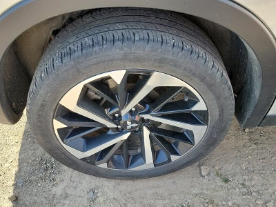 2024 Mitsubishi Outlander Base