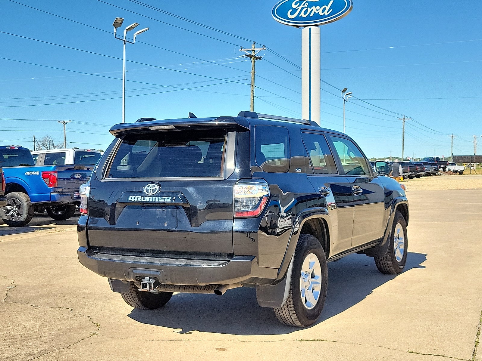 2023 Toyota 4Runner SR5