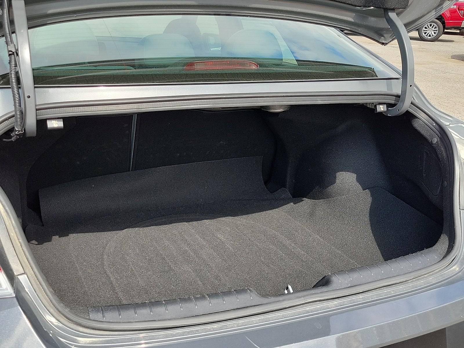 2025 Hyundai Elantra HEV Limited