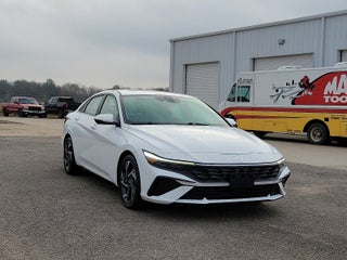 2024 Hyundai Elantra Limited