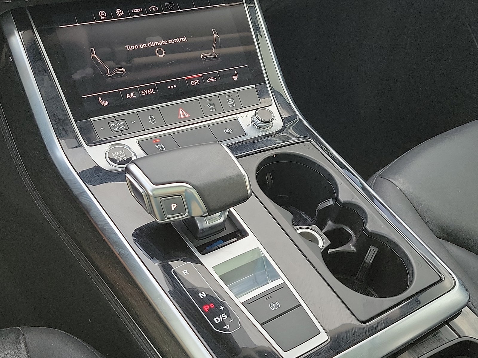 2023 Audi Q7 Premium Plus