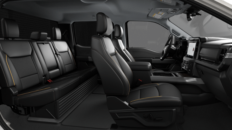 2027 Ford Super Duty F-350® Lariat®