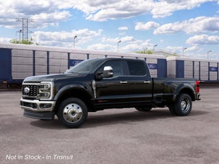 2027 Ford Super Duty F-450® Lariat®